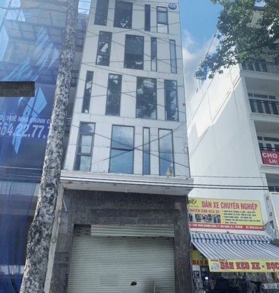 Cho thuê nhà nguyên căn mặt tiền đường Trần Quang Khải