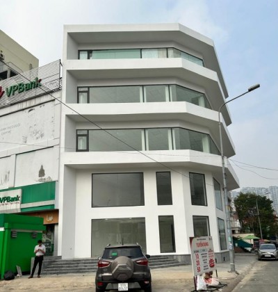 Cho thuê nhà mới 3 mặt tiền đường Trần Não quận 2