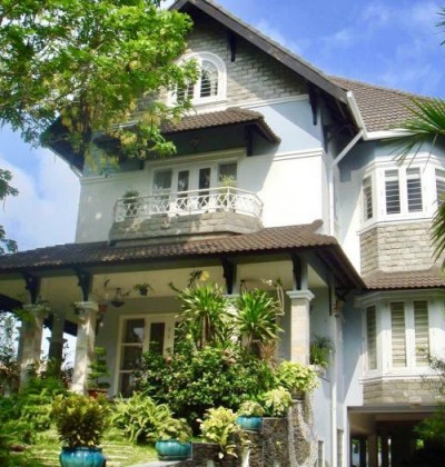 Cho thuê nhà nguyên căn mặt tiền đường Nguyễn Văn Hưởng