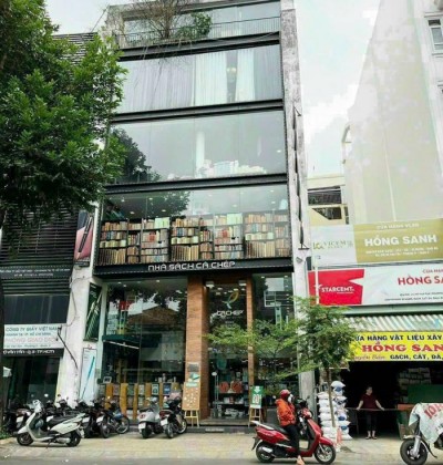 Cho thuê tòa nhà đường Võ Văn Tần