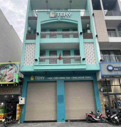 Cho thuê nhà mặt tiền đường Hoa Sứ ngay đầu Phan Xích Long