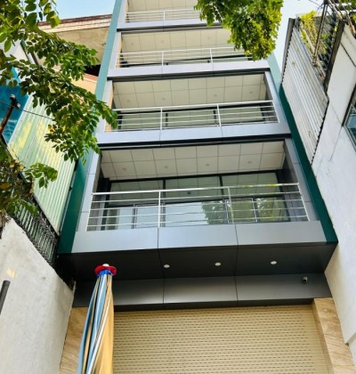 Cho thuê toà nhà mới mặt tiền đường Cộng Hoà