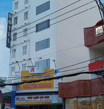 Cho thuê nhà nguyên căn mặt tiền đường Phan Huy Ích