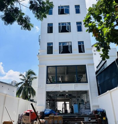 Cho thuê tòa nhà mặt tiền đường Xuân Thủy, tòa nhà quận 2