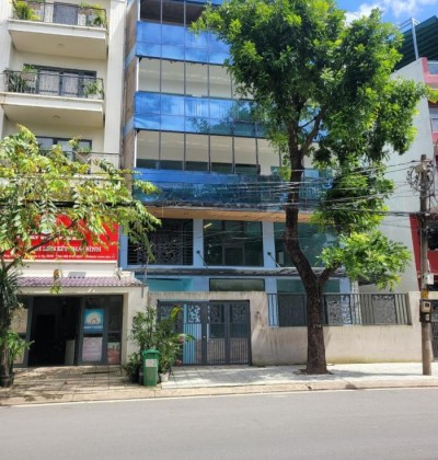 Cho thuê nhà đường Nguyễn Văn Hưởng