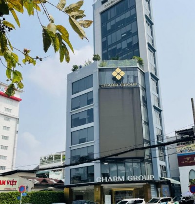 Cho thuê tòa nhà mặt tiền đường Cách Mạng Tháng 8