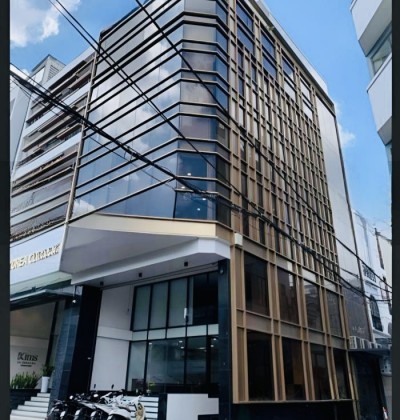 Cho thuê tòa nhà hai mặt tiền đường võ Oanh