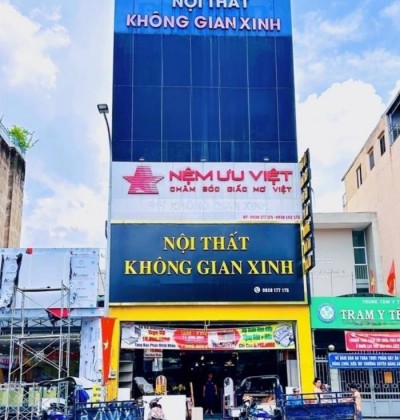 Cho thuê tòa nhà mặt tiền đường Bạch Đằng quận Bình Thạnh