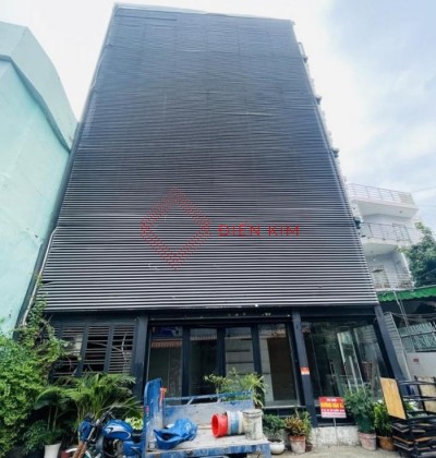 Cho thuê tòa nhà đường Trương Quốc Dung