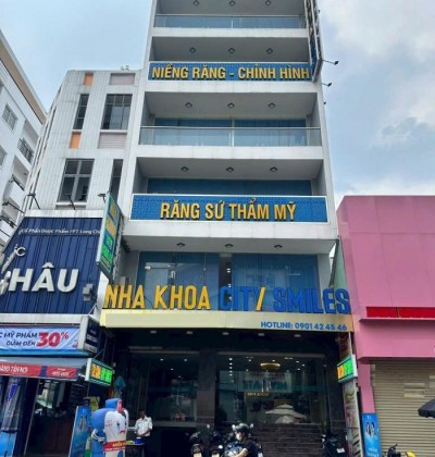 Cho thuê tòa nhà đường Tân Hương